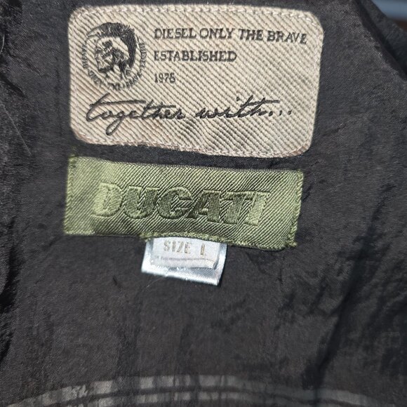 Ducati Jacket - Picture 10 of 12